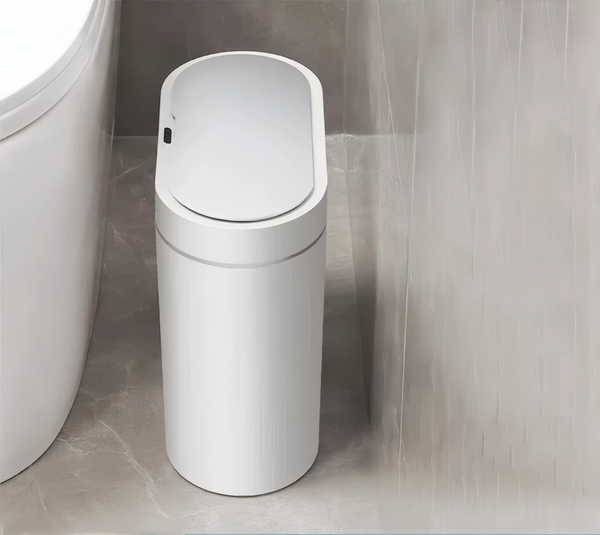 Smart Touchless Trash Bin