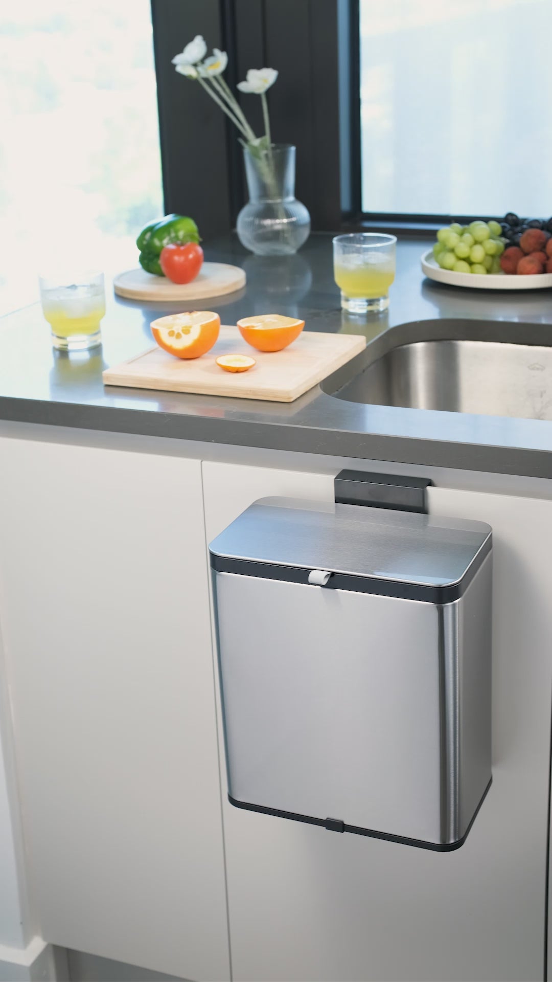 Nesto Hanging Bin